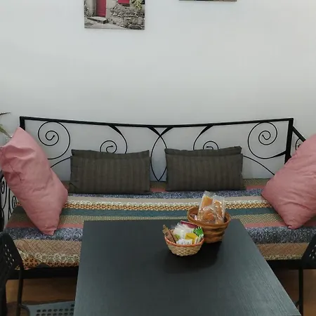 Apartman Piso Centrico En *